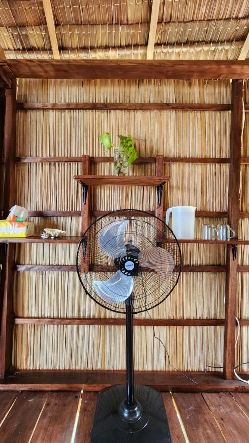 Mansuar Raja Ampat Bungalows Kri Luaran gambar