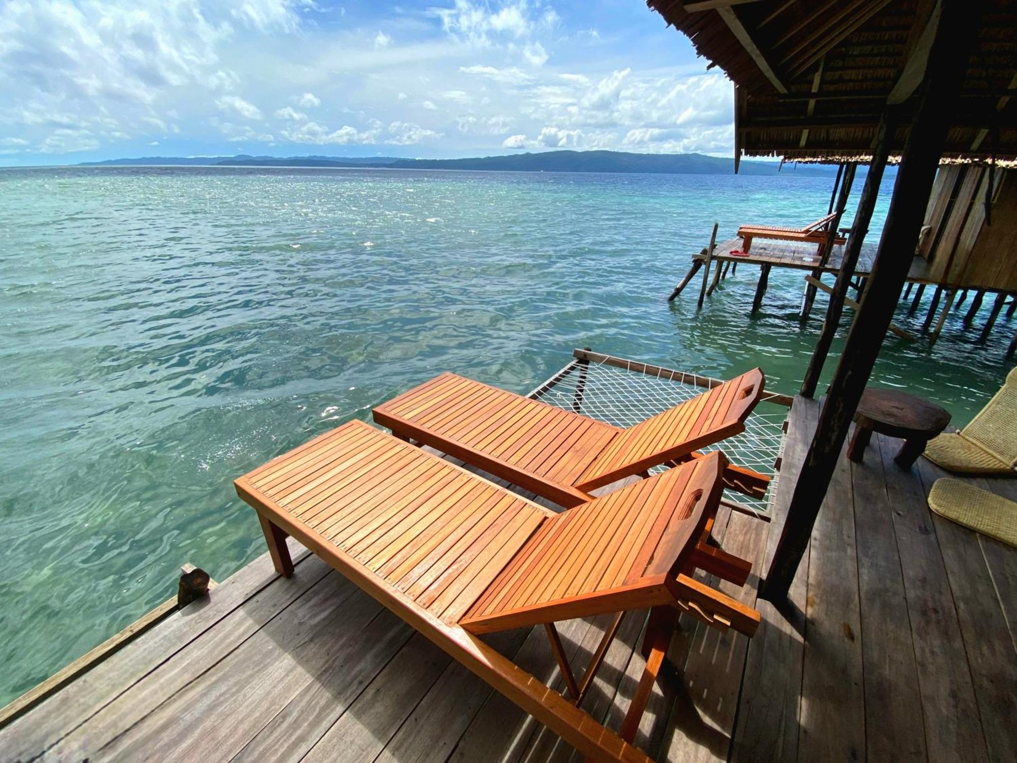 Mansuar Raja Ampat Bungalows Kri Luaran gambar