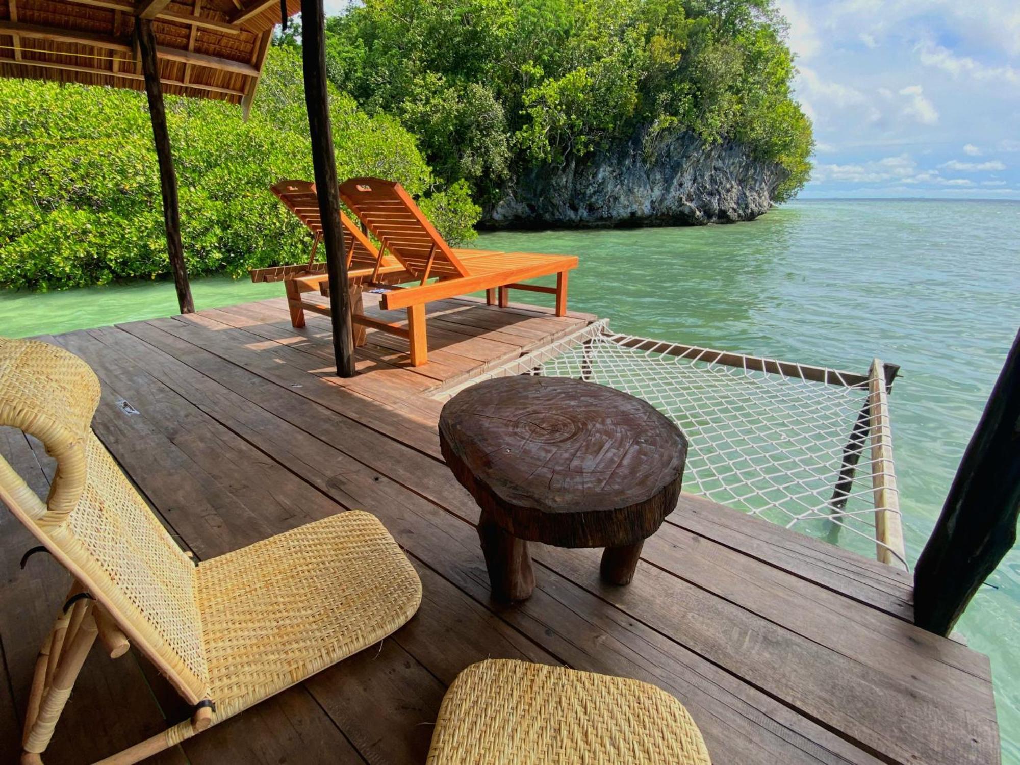 Mansuar Raja Ampat Bungalows Kri Luaran gambar